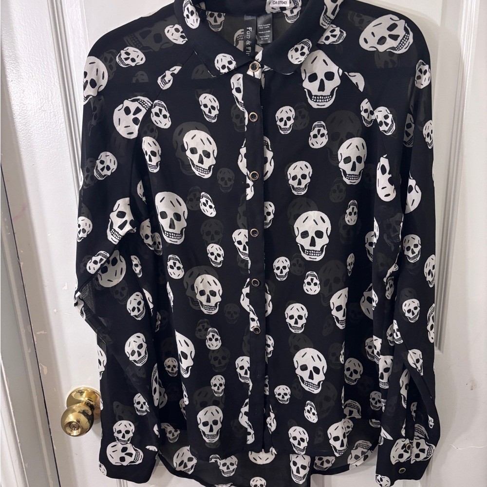 Fun & Flirt Black and White Skull Print Shirt